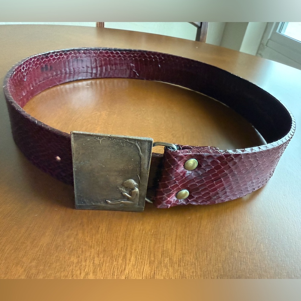 Vintage Burgandy Textured Belt with Unique Brass Buckle